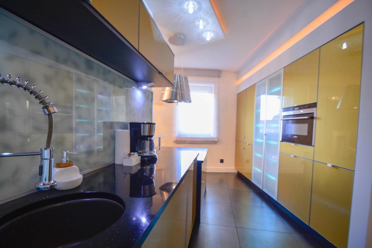 Apartamenty Bryza - Chelmonskiego - Parking - Centrum Świnoujście Εξωτερικό φωτογραφία